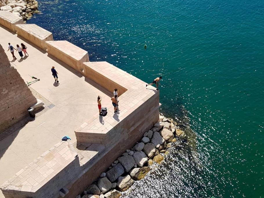 Escapade Marseillaise Pres Des Terrasses Du Port Apartamento Marselha Exterior foto